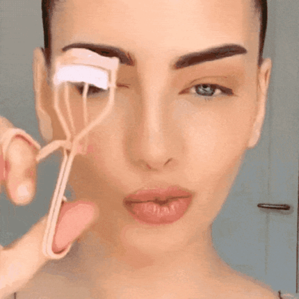 🎅2025 New Eyelash curler with brush Makeup Tools